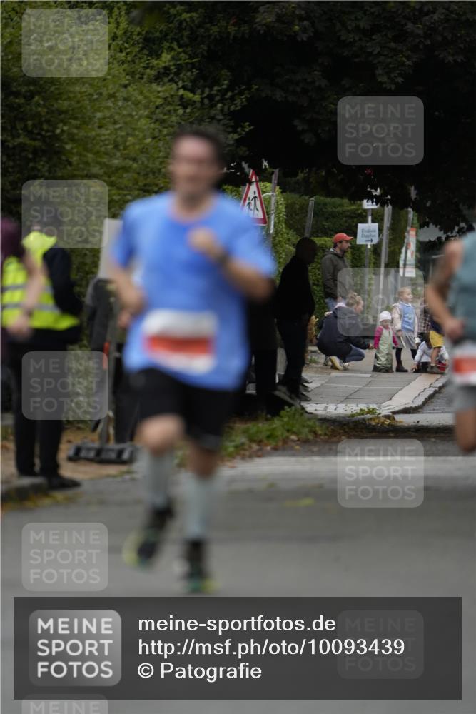 30.08.2026 - Blankeneser Heldenlauf Patografie http://msf.ph/oto/10093439 30.08.2026 09:28:28 Ziel 3535, 3584, 3672, 3706 meine-sportfotos.de