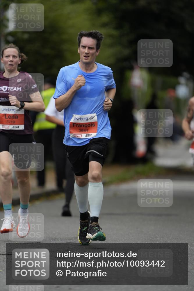 30.08.2026 - Blankeneser Heldenlauf Patografie http://msf.ph/oto/10093442 30.08.2026 09:28:29 Ziel 3584, 3672, 3684, 3706, 3719 meine-sportfotos.de