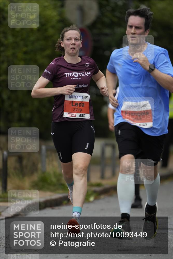 30.08.2026 - Blankeneser Heldenlauf Patografie http://msf.ph/oto/10093449 30.08.2026 09:28:31 Ziel 3584, 3672, 3684, 3706, 3708, 3719 meine-sportfotos.de