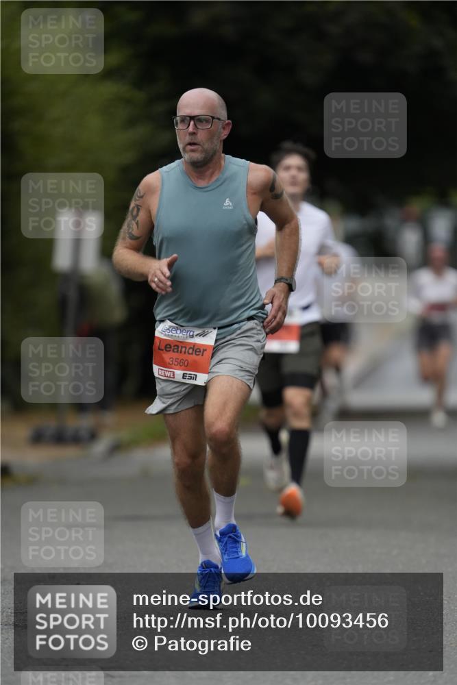 30.08.2026 - Blankeneser Heldenlauf Patografie http://msf.ph/oto/10093456 30.08.2026 09:28:33 Ziel 3560, 3672, 3684, 3708, 3719 meine-sportfotos.de