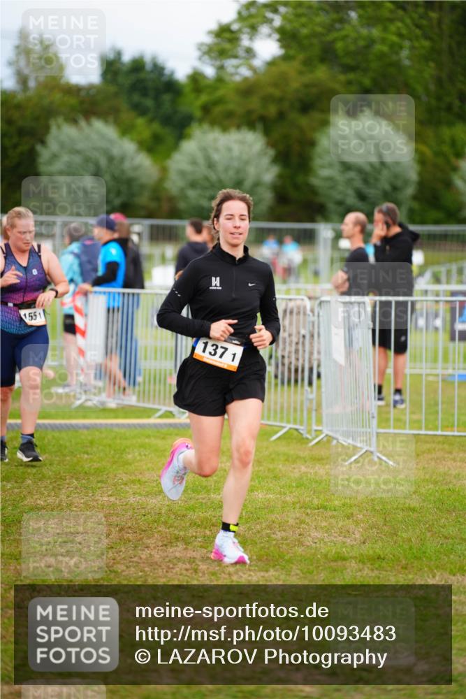30.08.2026 - Elbe Triathlon Hamburg LAZAROV Photography http://msf.ph/oto/10093483 30.08.2026 14:28:14 Laufen 1551, 137, 1 meine-sportfotos.de