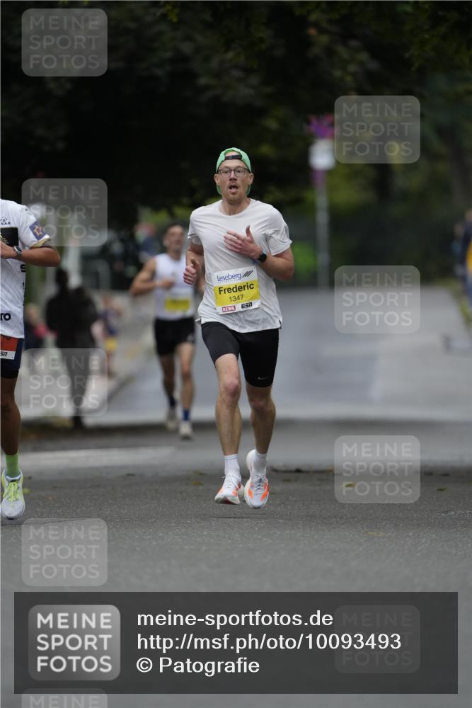 30.08.2026 - Blankeneser Heldenlauf Patografie http://msf.ph/oto/10093493 30.08.2026 09:28:59 Ziel 3735 meine-sportfotos.de