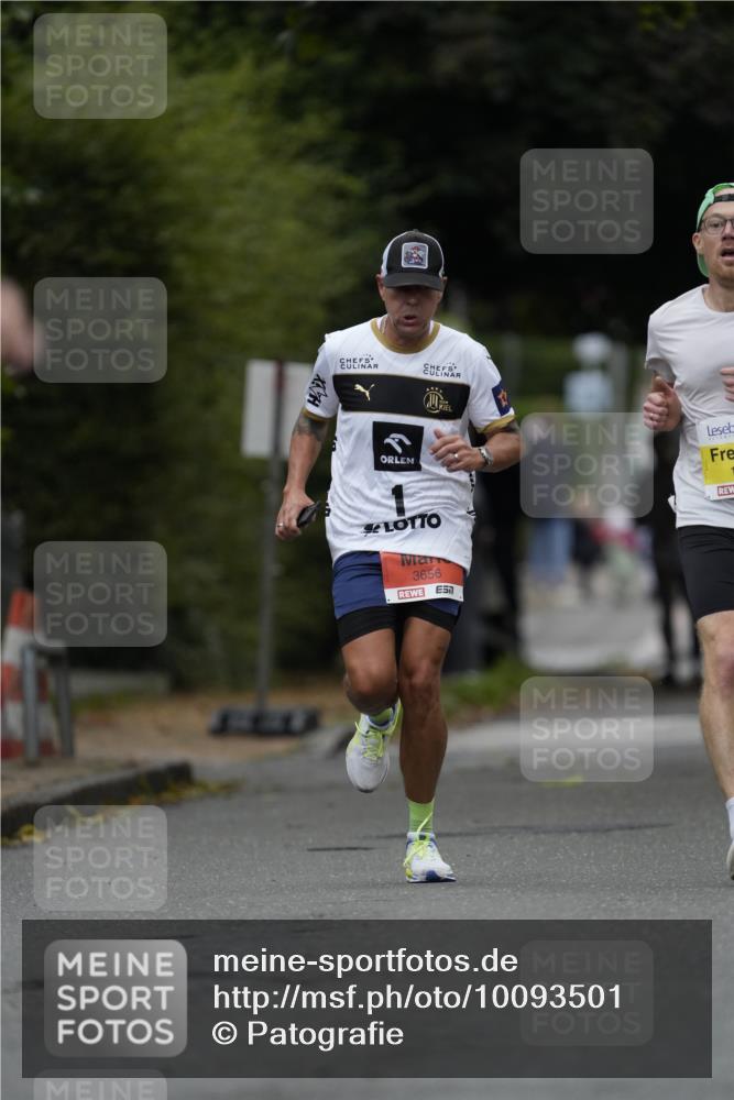 30.08.2026 - Blankeneser Heldenlauf Patografie http://msf.ph/oto/10093501 30.08.2026 09:29:01 Ziel 3735 meine-sportfotos.de