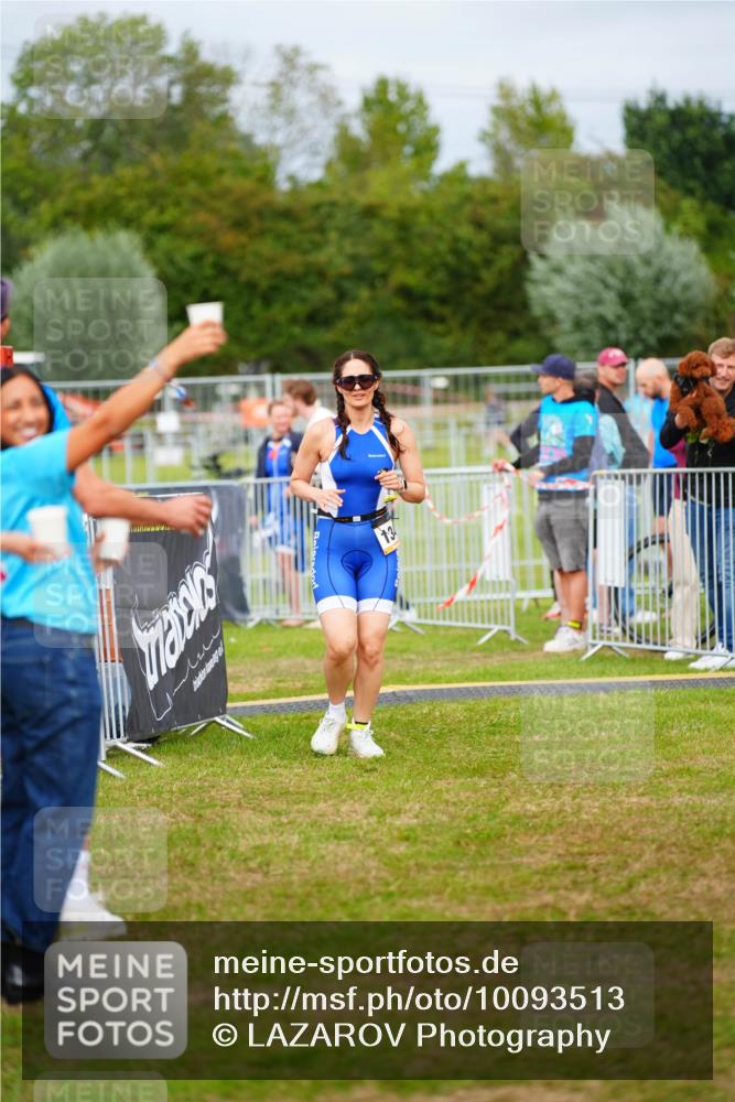 30.08.2026 - Elbe Triathlon Hamburg LAZAROV Photography http://msf.ph/oto/10093513 30.08.2026 14:29:48 Laufen  meine-sportfotos.de
