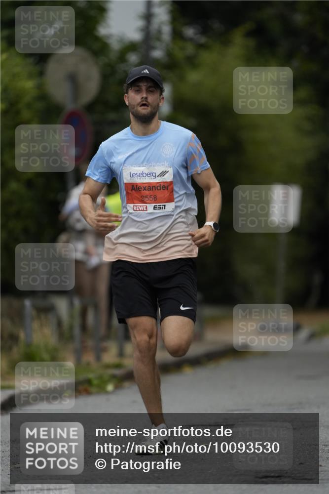 30.08.2026 - Blankeneser Heldenlauf Patografie http://msf.ph/oto/10093530 30.08.2026 09:29:44 Ziel 3558, 3671 meine-sportfotos.de