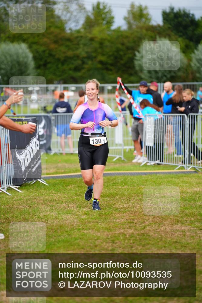30.08.2026 - Elbe Triathlon Hamburg LAZAROV Photography http://msf.ph/oto/10093535 30.08.2026 14:30:11 Laufen 2222, 1301 meine-sportfotos.de