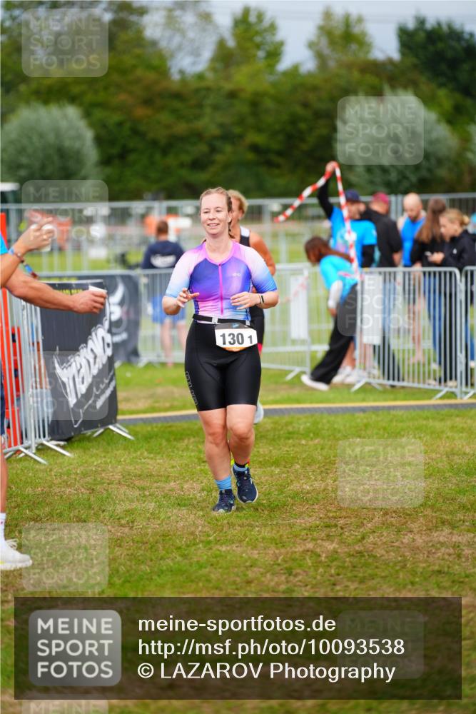 30.08.2026 - Elbe Triathlon Hamburg LAZAROV Photography http://msf.ph/oto/10093538 30.08.2026 14:30:11 Laufen 130, 1 meine-sportfotos.de