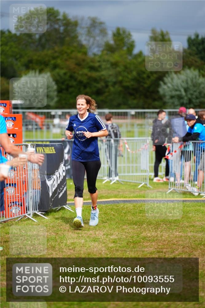 30.08.2026 - Elbe Triathlon Hamburg LAZAROV Photography http://msf.ph/oto/10093555 30.08.2026 14:30:59 Laufen  meine-sportfotos.de