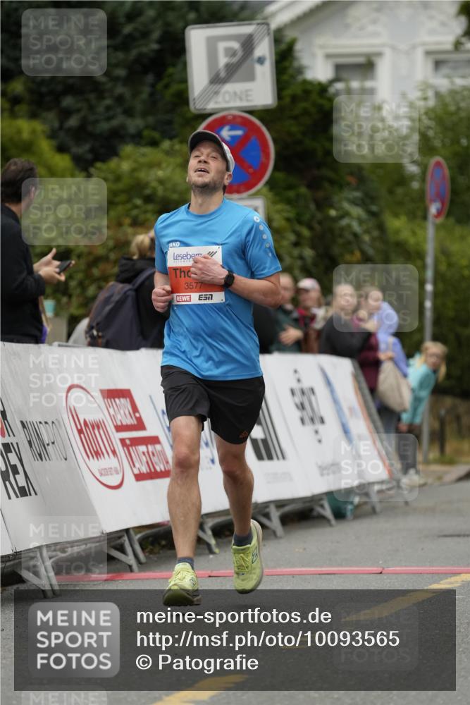 30.08.2026 - Blankeneser Heldenlauf Patografie http://msf.ph/oto/10093565 30.08.2026 09:30:15 Ziel 1362, 3533, 3577, 3606 meine-sportfotos.de