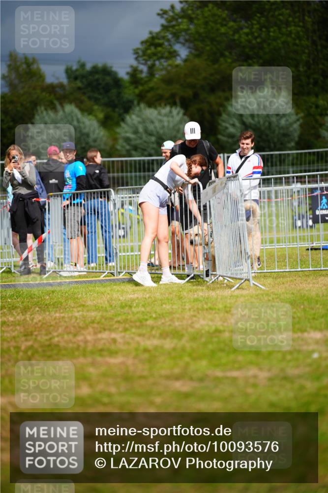 30.08.2026 - Elbe Triathlon Hamburg LAZAROV Photography http://msf.ph/oto/10093576 30.08.2026 14:31:24 Laufen  meine-sportfotos.de