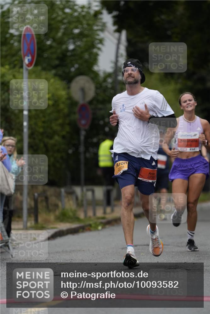 30.08.2026 - Blankeneser Heldenlauf Patografie http://msf.ph/oto/10093582 30.08.2026 09:30:38 Ziel 3518, 3628, 3657, 3730 meine-sportfotos.de