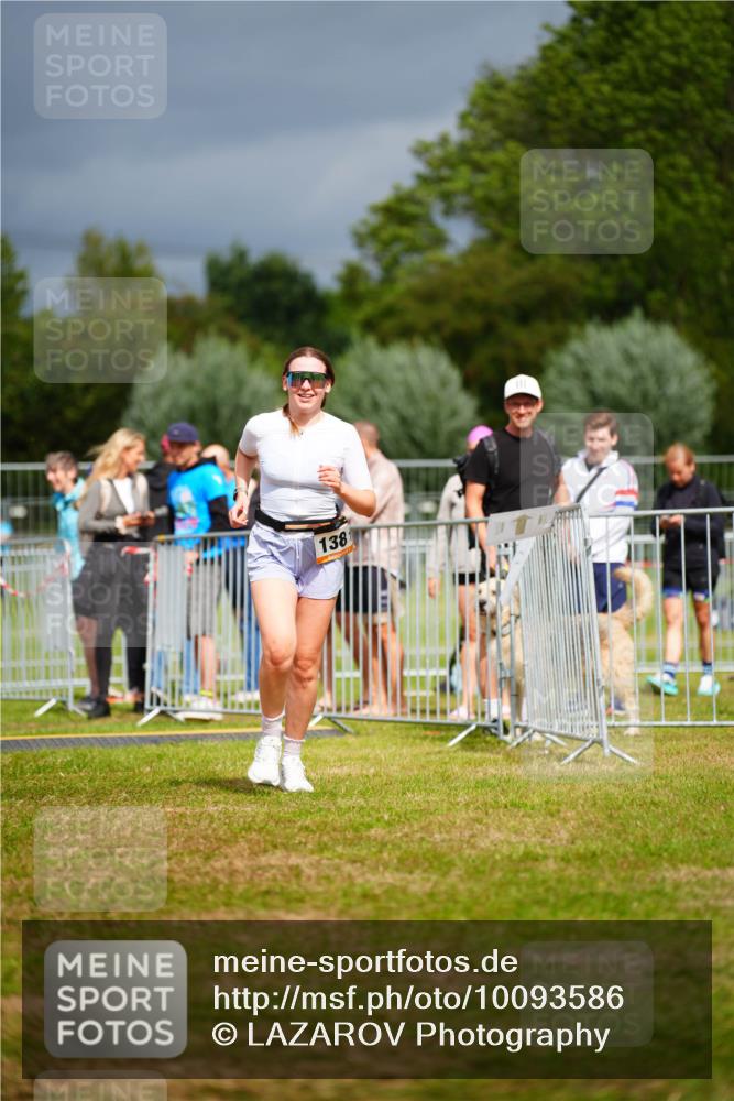 30.08.2026 - Elbe Triathlon Hamburg LAZAROV Photography http://msf.ph/oto/10093586 30.08.2026 14:31:26 Laufen 1381 meine-sportfotos.de