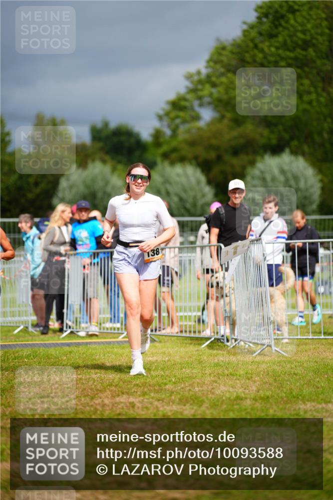 30.08.2026 - Elbe Triathlon Hamburg LAZAROV Photography http://msf.ph/oto/10093588 30.08.2026 14:31:27 Laufen 1381 meine-sportfotos.de