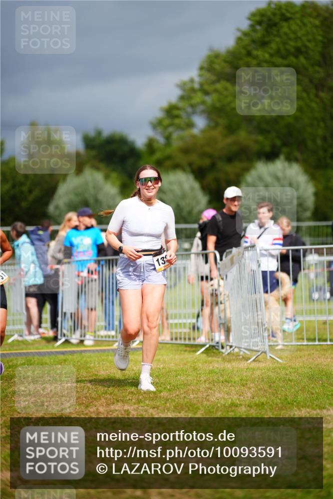 30.08.2026 - Elbe Triathlon Hamburg LAZAROV Photography http://msf.ph/oto/10093591 30.08.2026 14:31:27 Laufen 13 meine-sportfotos.de
