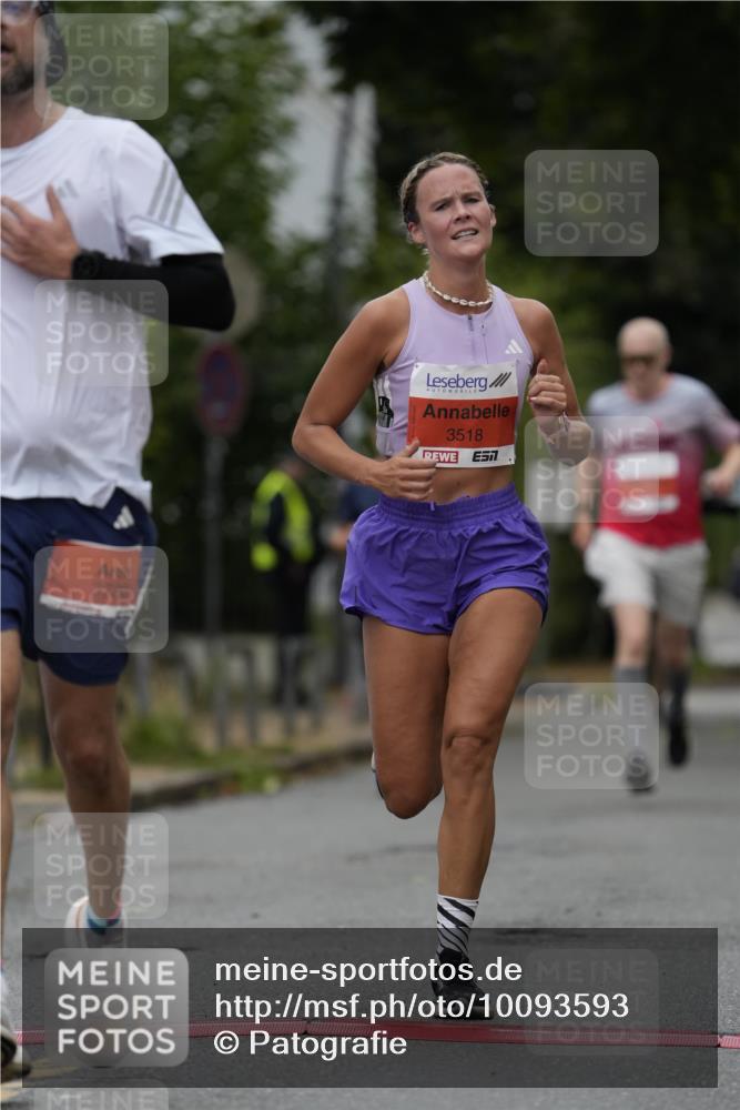 30.08.2026 - Blankeneser Heldenlauf Patografie http://msf.ph/oto/10093593 30.08.2026 09:30:41 Ziel 3518, 3544, 3730 meine-sportfotos.de