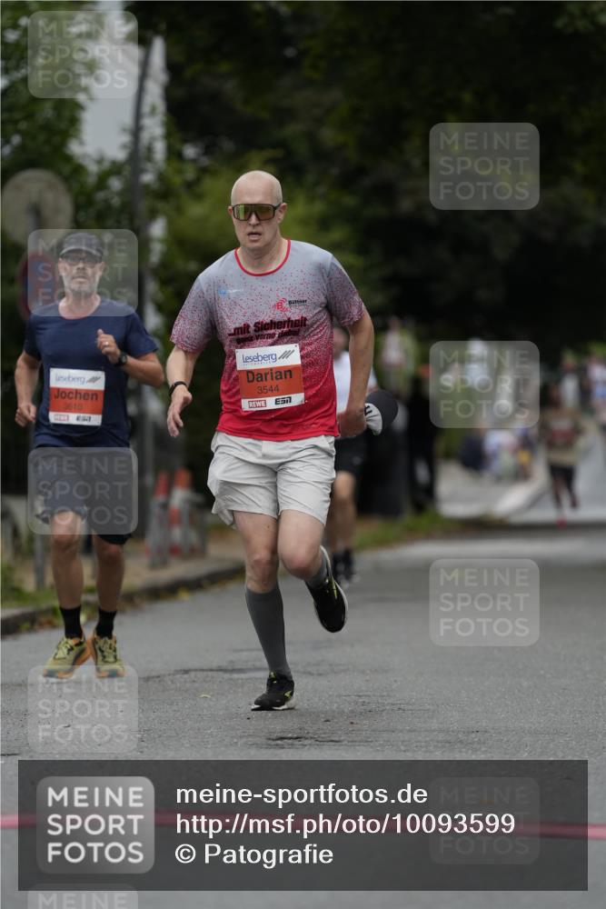 30.08.2026 - Blankeneser Heldenlauf Patografie http://msf.ph/oto/10093599 30.08.2026 09:30:44 Ziel 3518, 3544, 3610, 3730 meine-sportfotos.de
