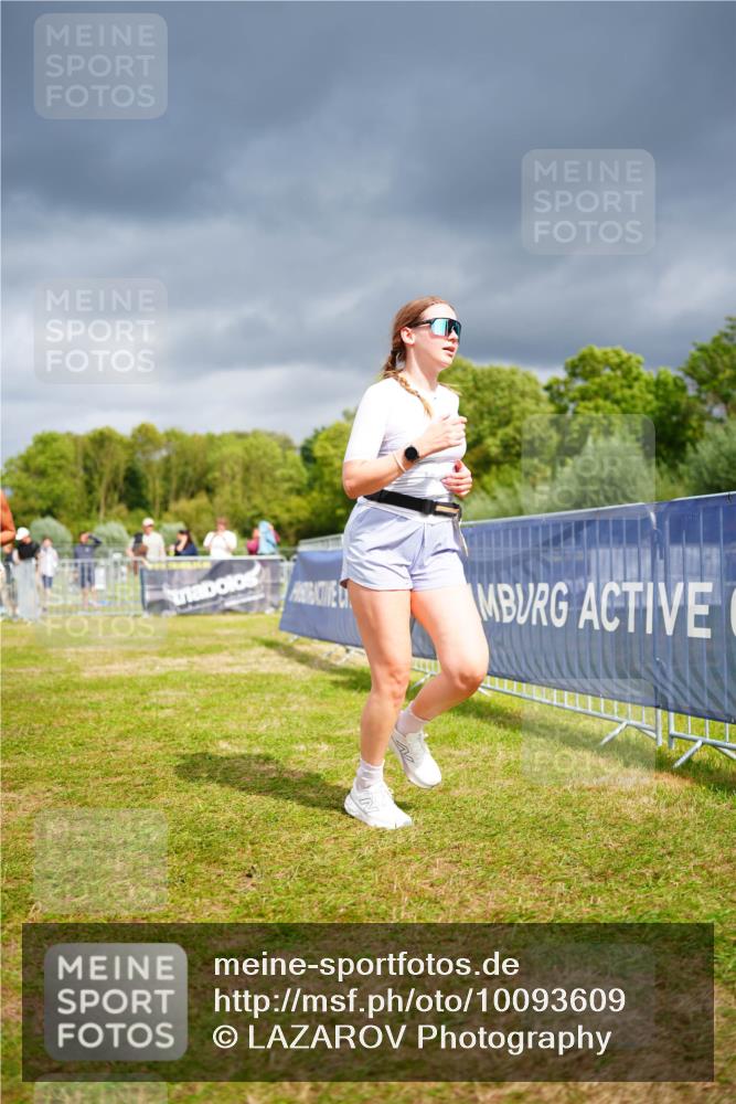 30.08.2026 - Elbe Triathlon Hamburg LAZAROV Photography http://msf.ph/oto/10093609 30.08.2026 14:31:31 Laufen  meine-sportfotos.de