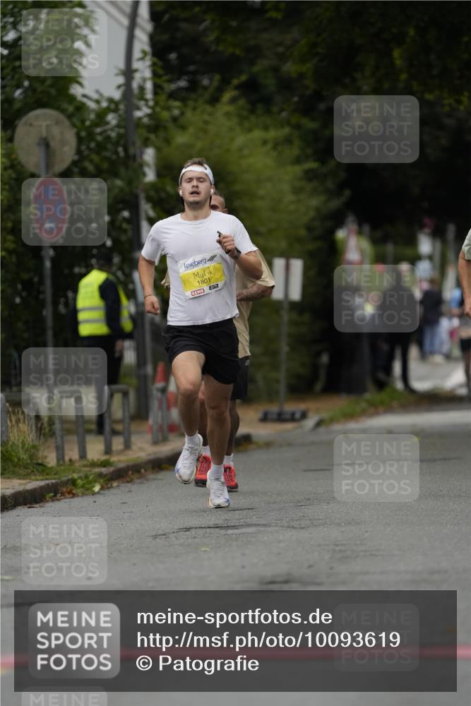 30.08.2026 - Blankeneser Heldenlauf Patografie http://msf.ph/oto/10093619 30.08.2026 09:31:03 Ziel 1801, 3508 meine-sportfotos.de