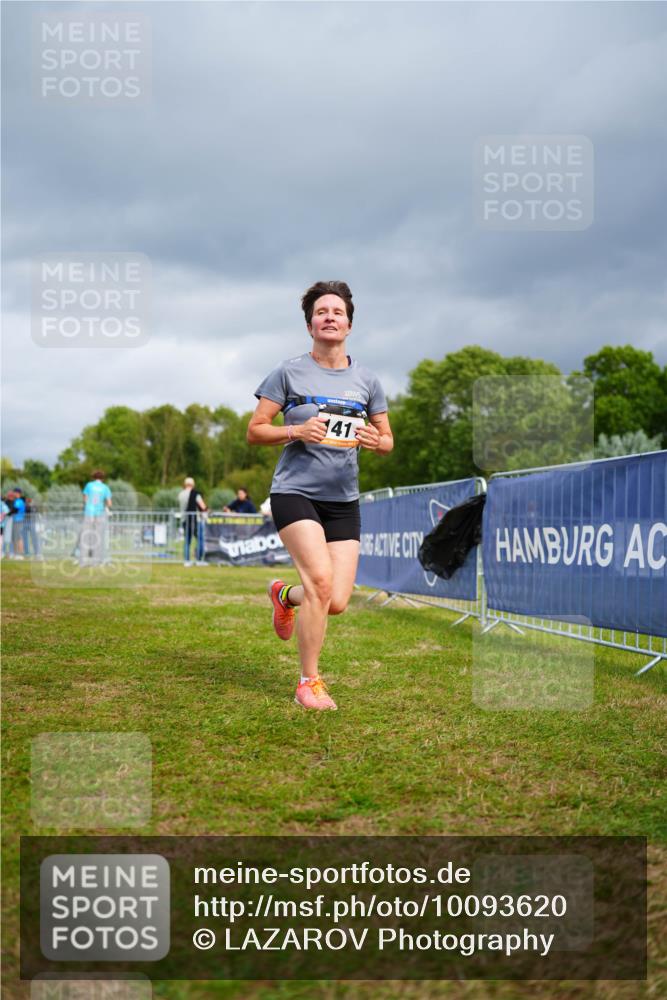 30.08.2026 - Elbe Triathlon Hamburg LAZAROV Photography http://msf.ph/oto/10093620 30.08.2026 14:32:09 Laufen 41 meine-sportfotos.de