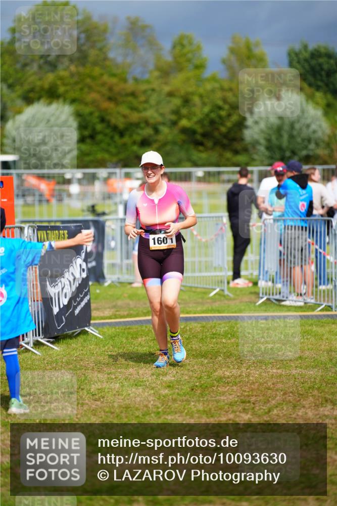 30.08.2026 - Elbe Triathlon Hamburg LAZAROV Photography http://msf.ph/oto/10093630 30.08.2026 14:33:57 Laufen 1601, 2222 meine-sportfotos.de