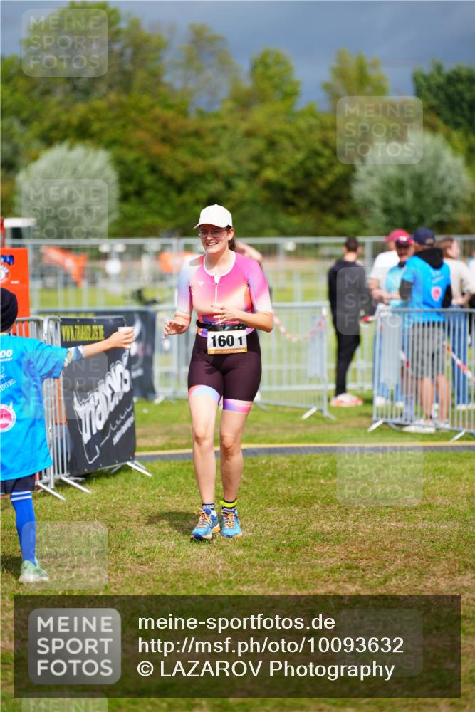 30.08.2026 - Elbe Triathlon Hamburg LAZAROV Photography http://msf.ph/oto/10093632 30.08.2026 14:33:57 Laufen 00, 160, 1 meine-sportfotos.de