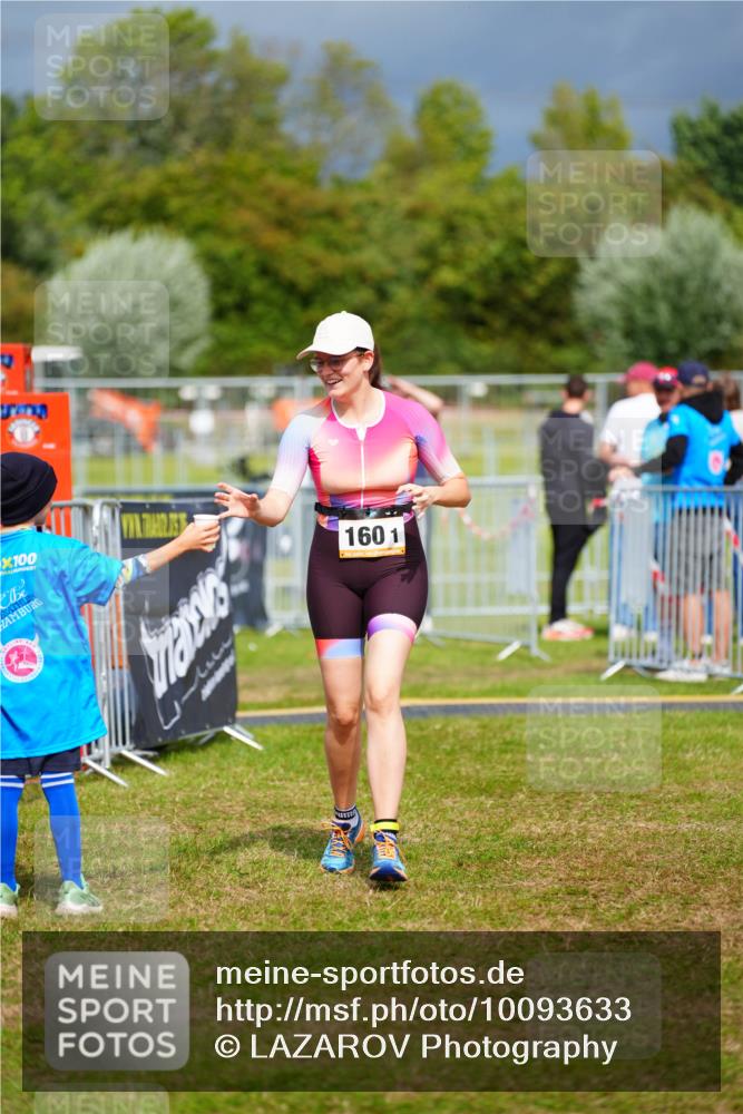 30.08.2026 - Elbe Triathlon Hamburg LAZAROV Photography http://msf.ph/oto/10093633 30.08.2026 14:33:57 Laufen 100, 1601 meine-sportfotos.de