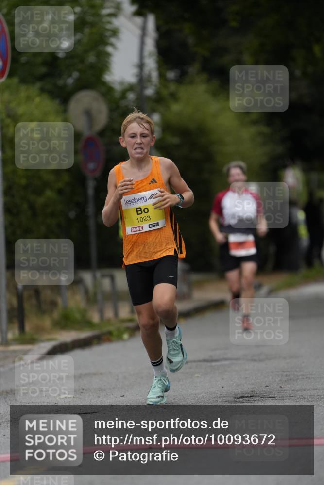30.08.2026 - Blankeneser Heldenlauf Patografie http://msf.ph/oto/10093672 30.08.2026 09:31:32 Ziel 1023, 1597, 3530, 3707 meine-sportfotos.de