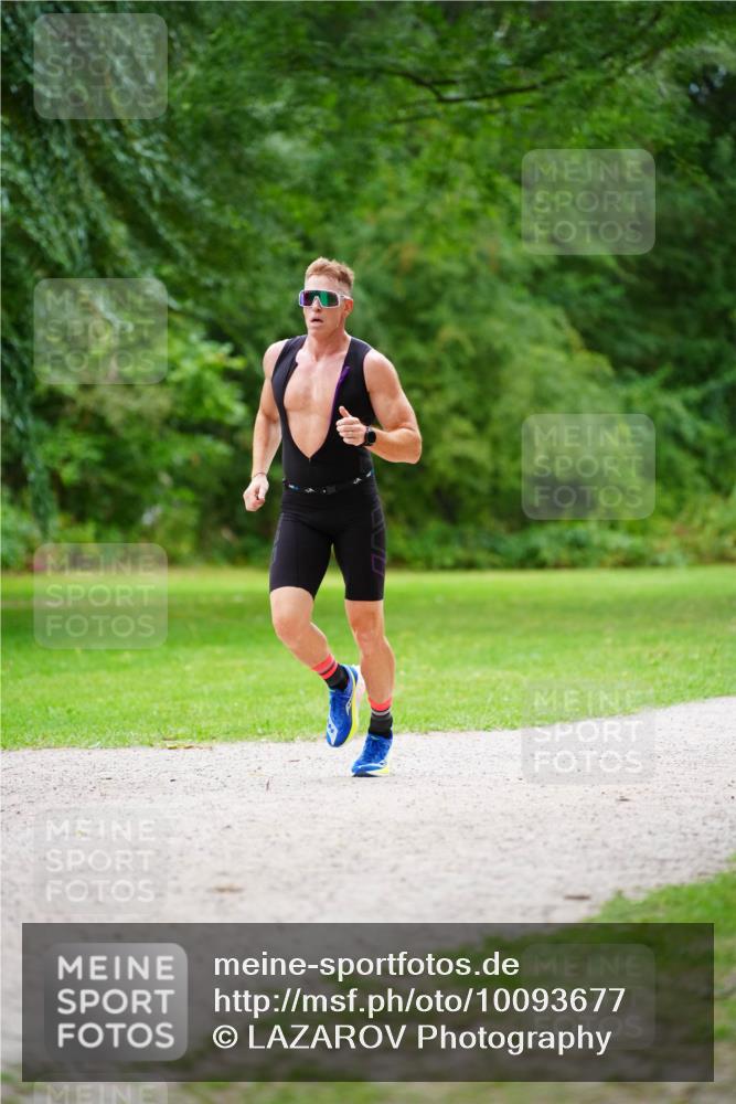 30.08.2026 - Elbe Triathlon Hamburg LAZAROV Photography http://msf.ph/oto/10093677 30.08.2026 15:16:28 Laufen  meine-sportfotos.de