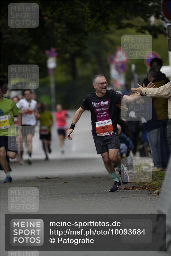 30.08.2026 - Blankeneser Heldenlauf Patografie http://msf.ph/oto/10093684 30.08.2026 09:31:37 Ziel 1023, 1597, 3598, 3707 meine-sportfotos.de