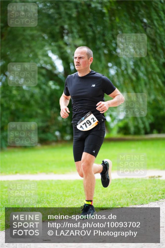 30.08.2026 - Elbe Triathlon Hamburg LAZAROV Photography http://msf.ph/oto/10093702 30.08.2026 15:17:30 Laufen 179, 2 meine-sportfotos.de