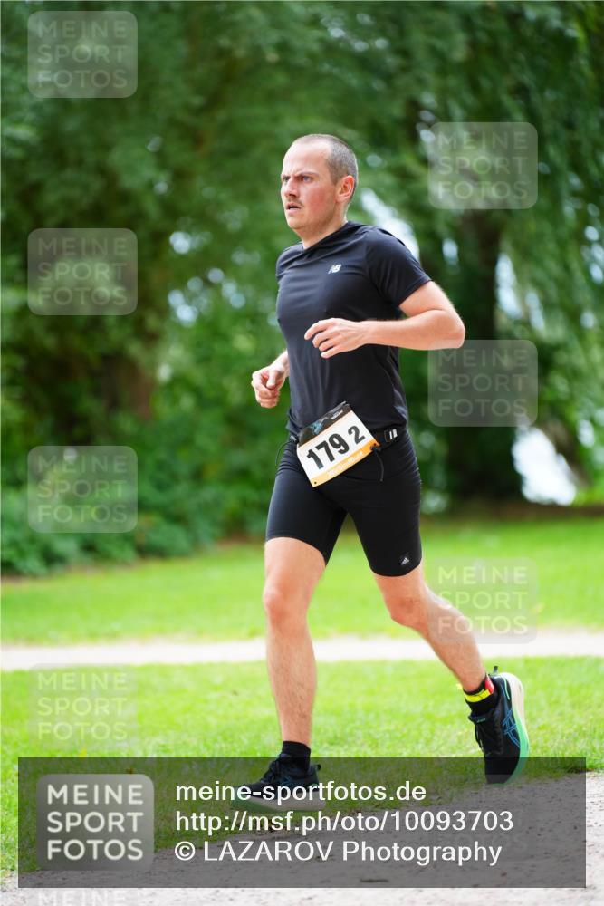 30.08.2026 - Elbe Triathlon Hamburg LAZAROV Photography http://msf.ph/oto/10093703 30.08.2026 15:17:31 Laufen 179, 2 meine-sportfotos.de