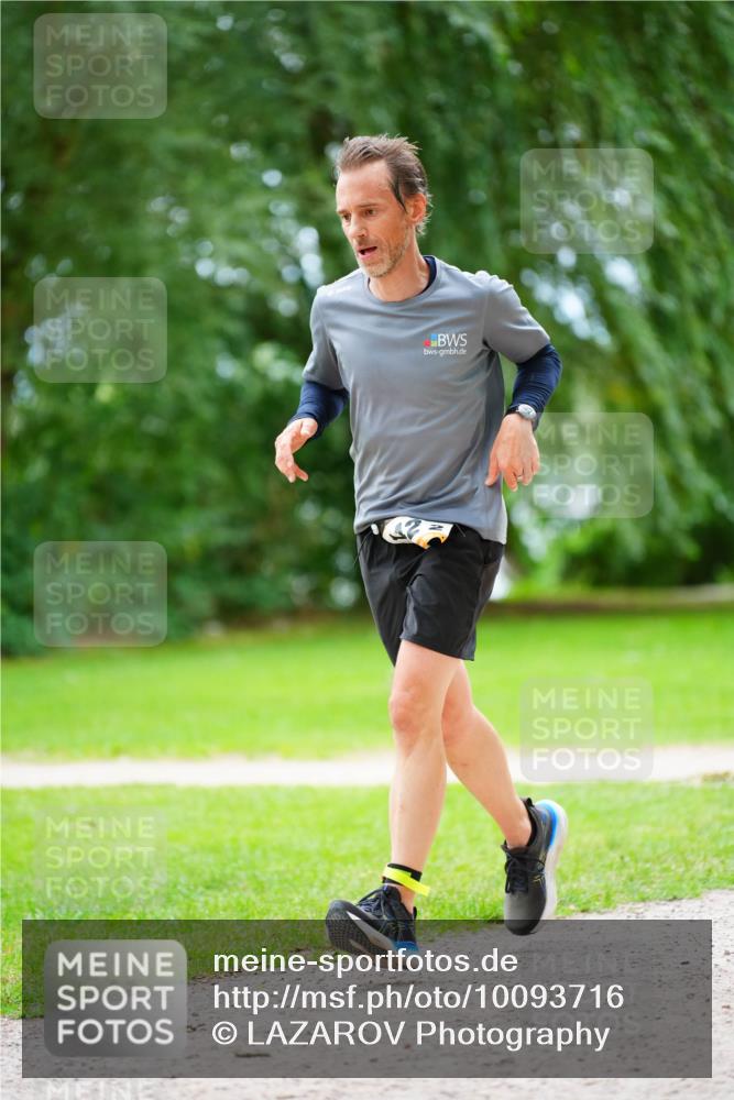 30.08.2026 - Elbe Triathlon Hamburg LAZAROV Photography http://msf.ph/oto/10093716 30.08.2026 15:17:34 Laufen  meine-sportfotos.de