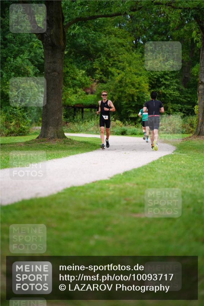 30.08.2026 - Elbe Triathlon Hamburg LAZAROV Photography http://msf.ph/oto/10093717 30.08.2026 15:19:08 Laufen  meine-sportfotos.de