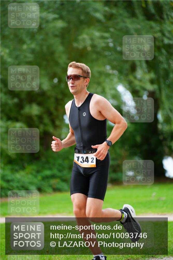 30.08.2026 - Elbe Triathlon Hamburg LAZAROV Photography http://msf.ph/oto/10093746 30.08.2026 15:19:18 Laufen 134, 2, 3 meine-sportfotos.de