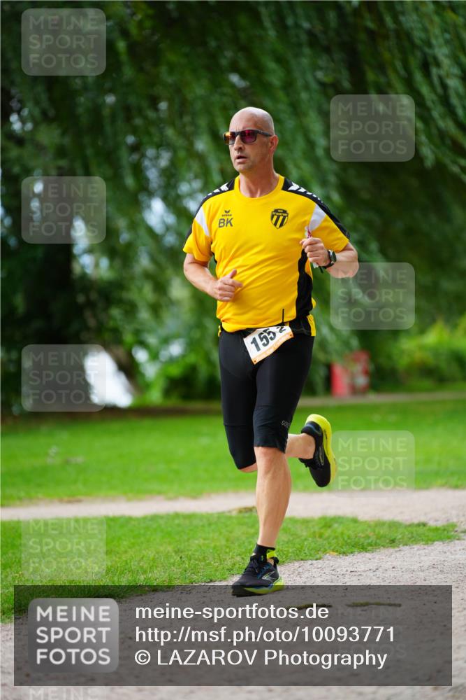 30.08.2026 - Elbe Triathlon Hamburg LAZAROV Photography http://msf.ph/oto/10093771 30.08.2026 15:20:03 Laufen 155 meine-sportfotos.de