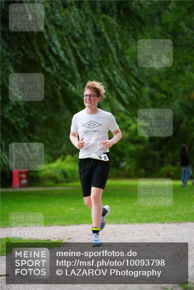 30.08.2026 - Elbe Triathlon Hamburg LAZAROV Photography http://msf.ph/oto/10093798 30.08.2026 15:21:03 Laufen  meine-sportfotos.de