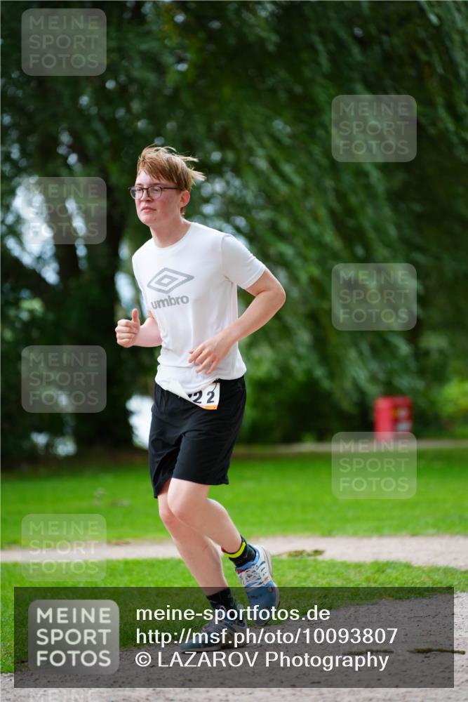 30.08.2026 - Elbe Triathlon Hamburg LAZAROV Photography http://msf.ph/oto/10093807 30.08.2026 15:21:04 Laufen 22 meine-sportfotos.de