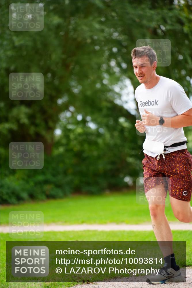 30.08.2026 - Elbe Triathlon Hamburg LAZAROV Photography http://msf.ph/oto/10093814 30.08.2026 15:21:14 Laufen  meine-sportfotos.de