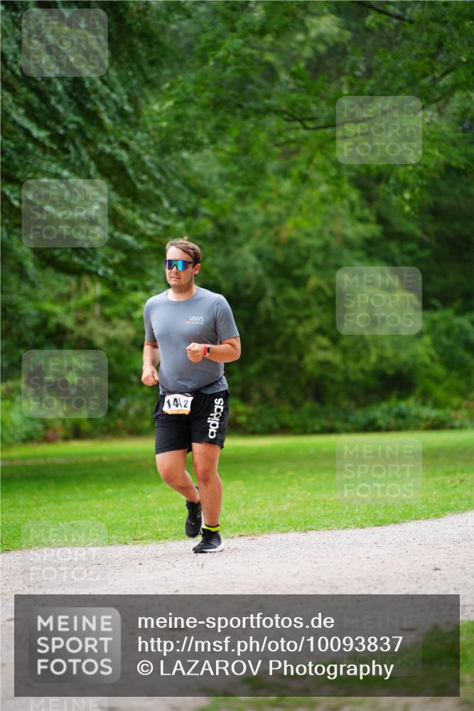 30.08.2026 - Elbe Triathlon Hamburg LAZAROV Photography http://msf.ph/oto/10093837 30.08.2026 15:21:56 Laufen 1412 meine-sportfotos.de