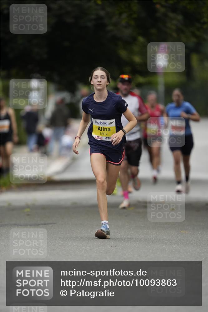 30.08.2026 - Blankeneser Heldenlauf Patografie http://msf.ph/oto/10093863 30.08.2026 09:33:11 Ziel 1307 meine-sportfotos.de