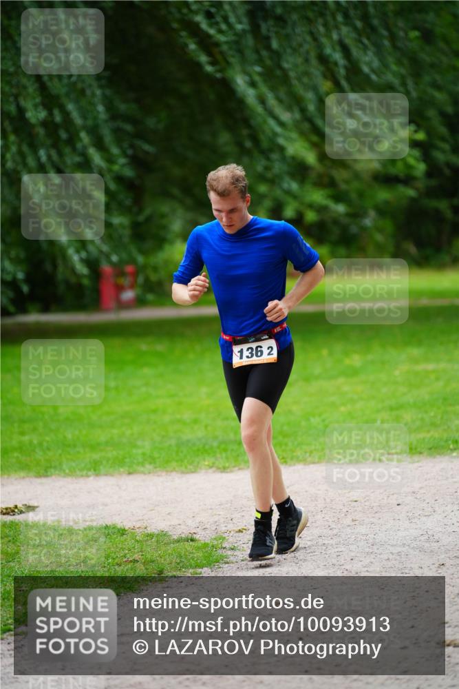 30.08.2026 - Elbe Triathlon Hamburg LAZAROV Photography http://msf.ph/oto/10093913 30.08.2026 15:25:59 Laufen 136, 2 meine-sportfotos.de