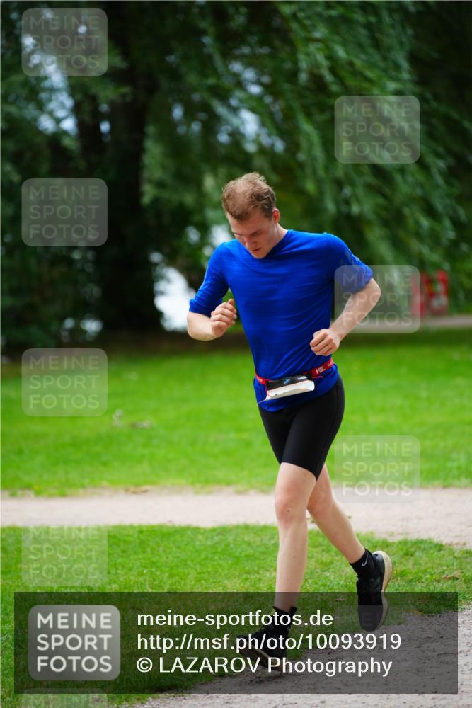 30.08.2026 - Elbe Triathlon Hamburg LAZAROV Photography http://msf.ph/oto/10093919 30.08.2026 15:26:00 Laufen  meine-sportfotos.de