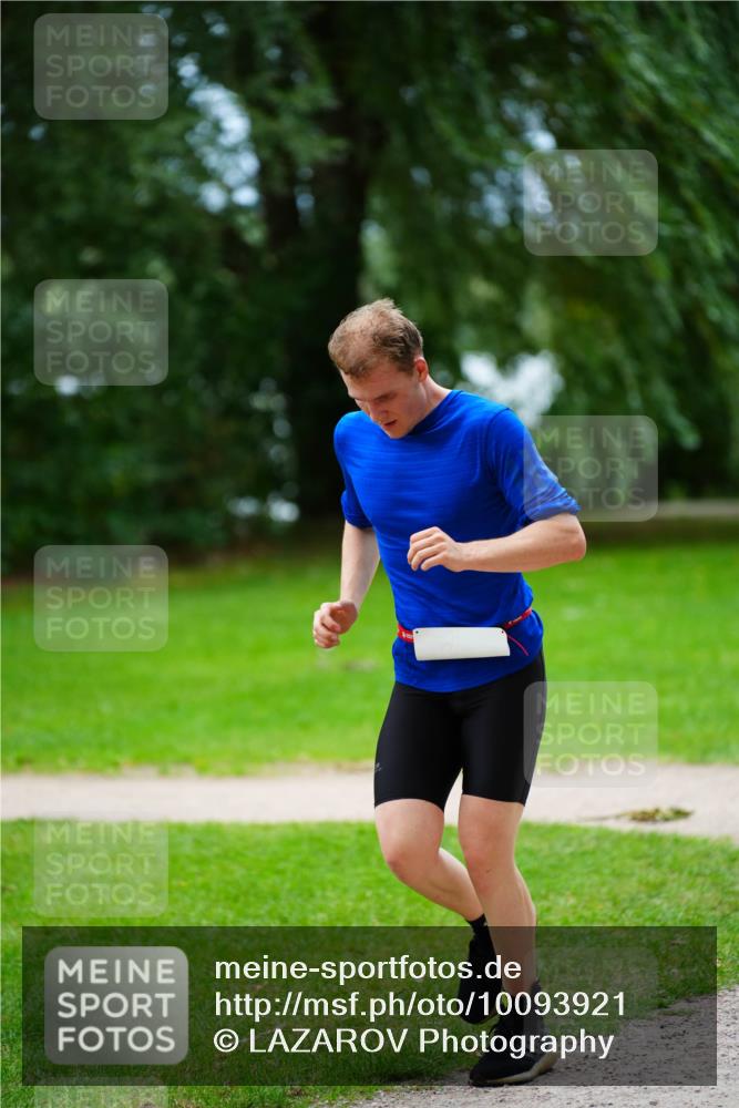 30.08.2026 - Elbe Triathlon Hamburg LAZAROV Photography http://msf.ph/oto/10093921 30.08.2026 15:26:00 Laufen  meine-sportfotos.de