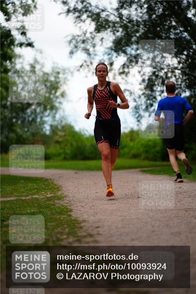 30.08.2026 - Elbe Triathlon Hamburg LAZAROV Photography http://msf.ph/oto/10093924 30.08.2026 15:26:10 Laufen  meine-sportfotos.de