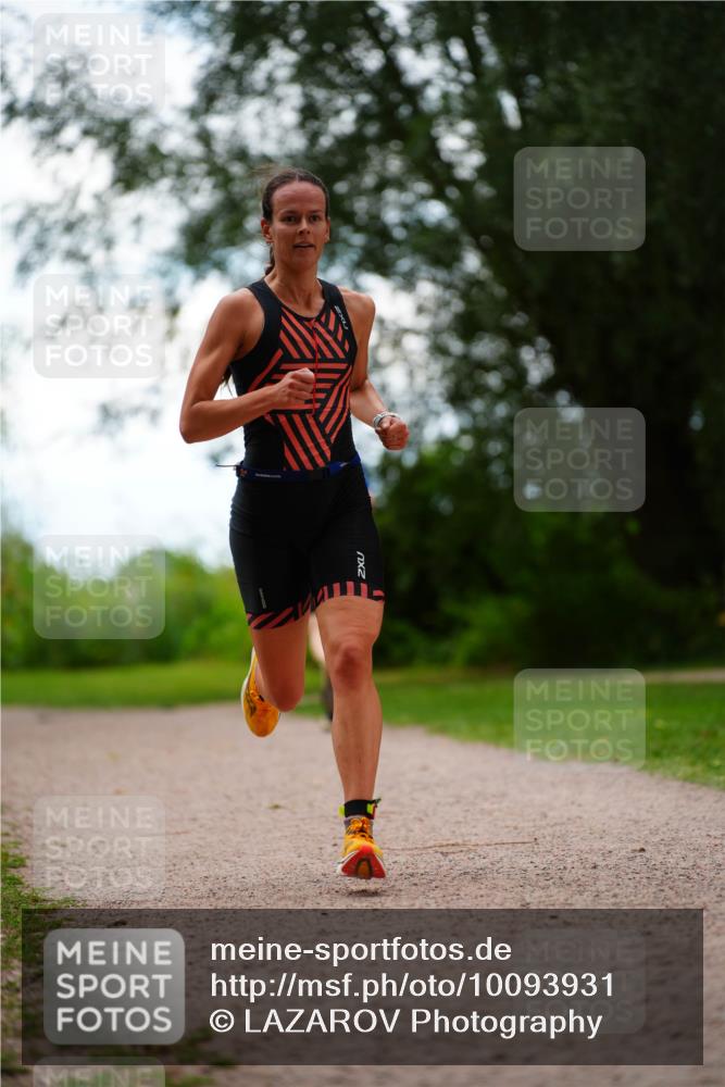 30.08.2026 - Elbe Triathlon Hamburg LAZAROV Photography http://msf.ph/oto/10093931 30.08.2026 15:26:11 Laufen  meine-sportfotos.de