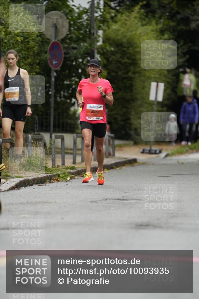 30.08.2026 - Blankeneser Heldenlauf Patografie http://msf.ph/oto/10093935 30.08.2026 09:33:47 Ziel 1373, 1500, 3630 meine-sportfotos.de