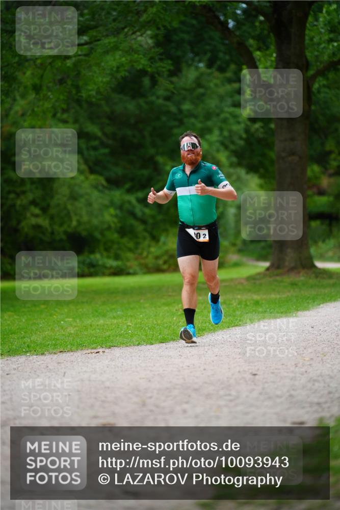 30.08.2026 - Elbe Triathlon Hamburg LAZAROV Photography http://msf.ph/oto/10093943 30.08.2026 15:27:17 Laufen 02 meine-sportfotos.de