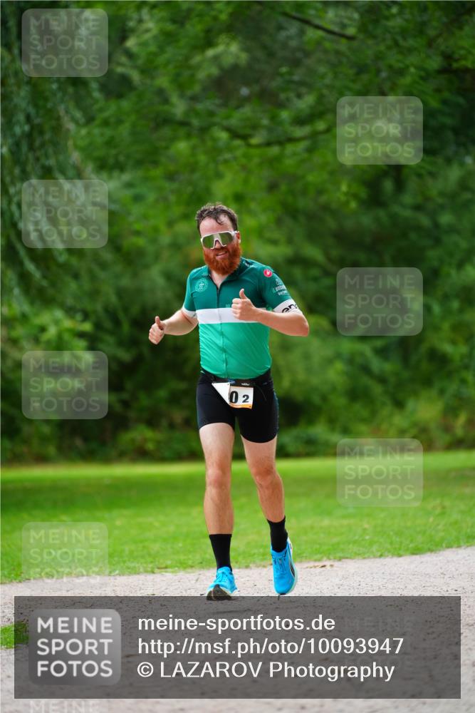 30.08.2026 - Elbe Triathlon Hamburg LAZAROV Photography http://msf.ph/oto/10093947 30.08.2026 15:27:19 Laufen 02 meine-sportfotos.de