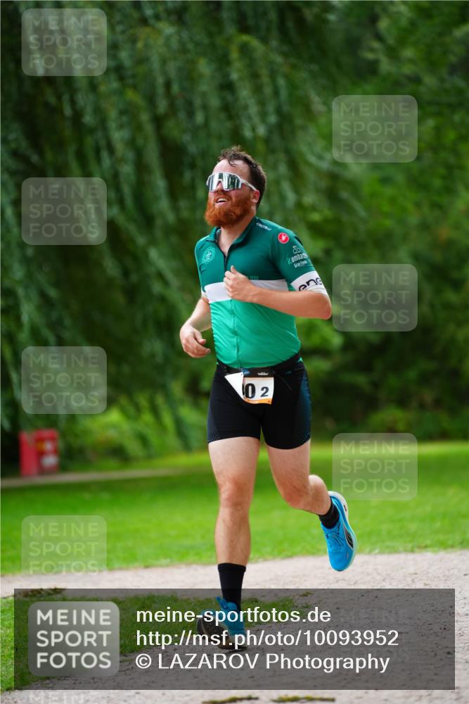 30.08.2026 - Elbe Triathlon Hamburg LAZAROV Photography http://msf.ph/oto/10093952 30.08.2026 15:27:20 Laufen 02 meine-sportfotos.de