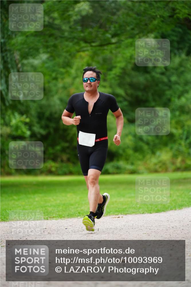 30.08.2026 - Elbe Triathlon Hamburg LAZAROV Photography http://msf.ph/oto/10093969 30.08.2026 15:28:43 Laufen  meine-sportfotos.de